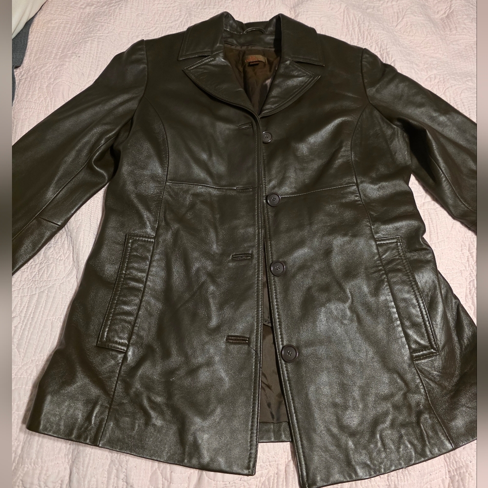 Danier Dark Brown Leather Button-Front Jacket Siz… - image 1